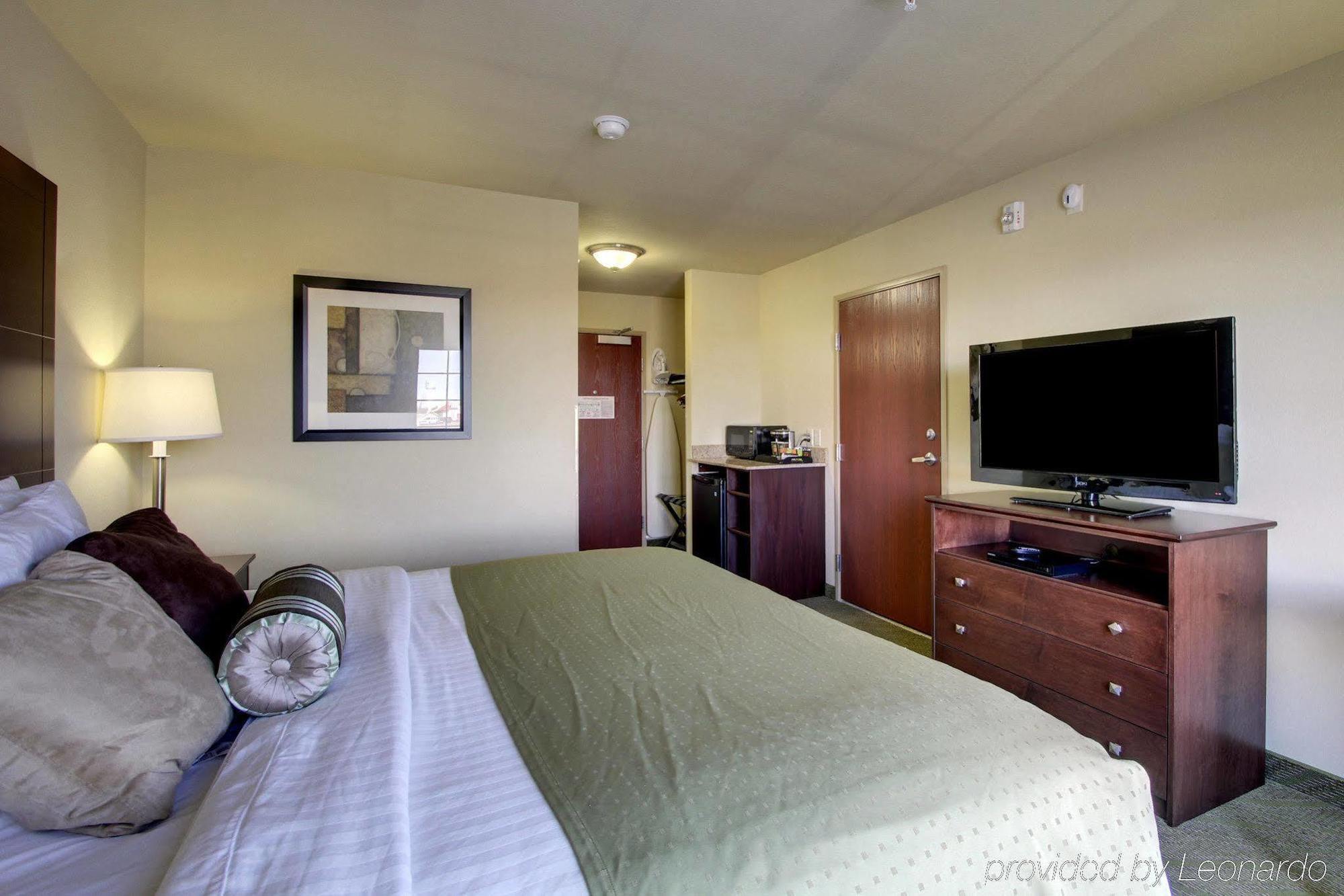 Cobblestone Hotel - Wayne מראה חיצוני תמונה
